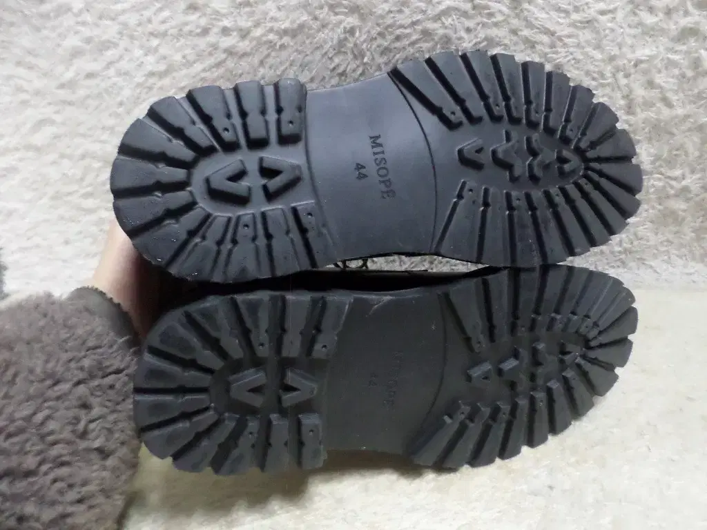 thumbnail-4
